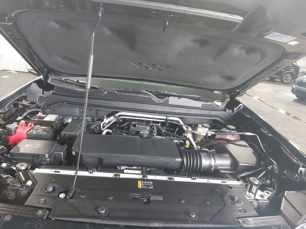 New 2026 GMC Canyon Denali AWD/4WD image 31