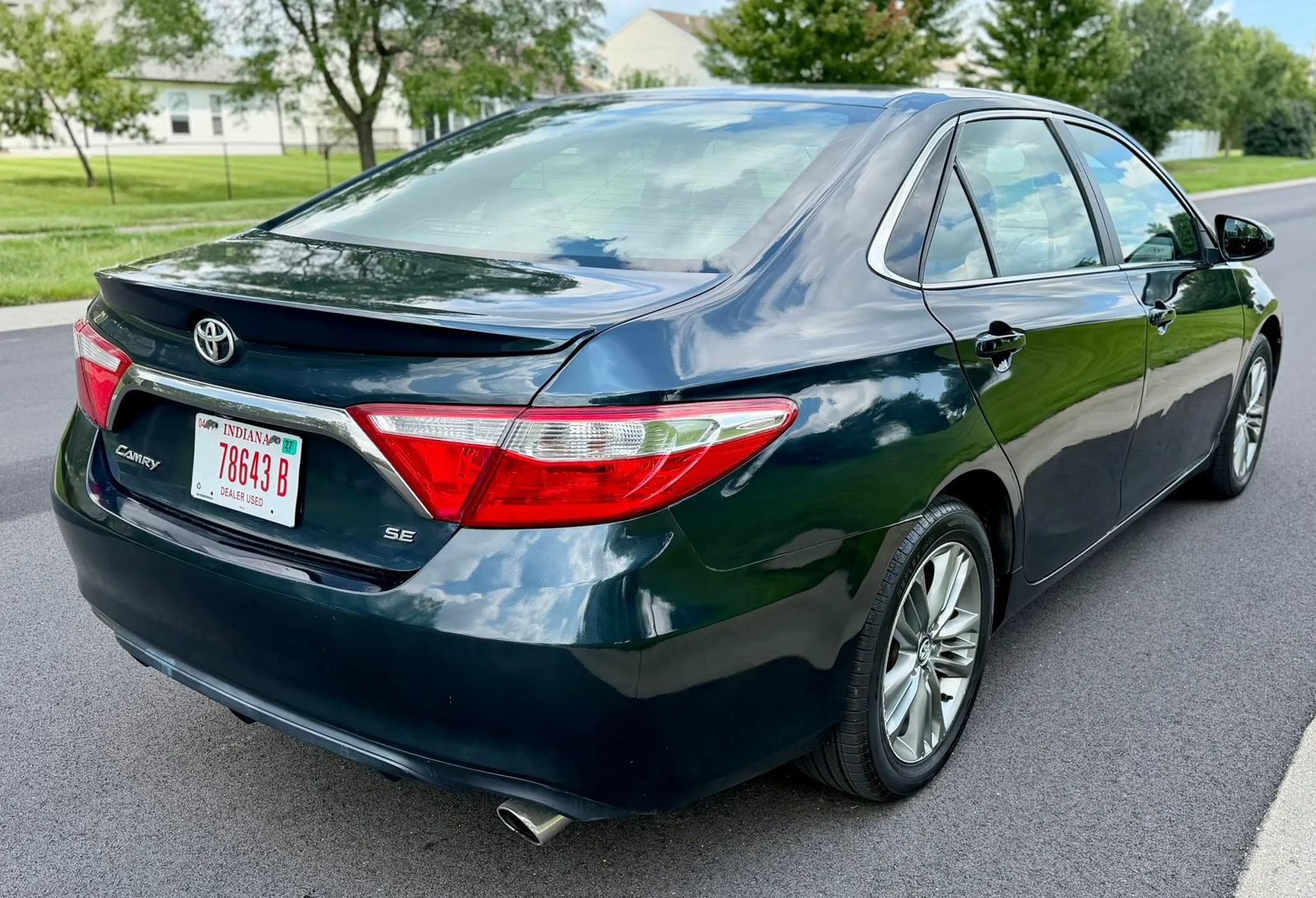 Used 2017 Toyota Camry SE FWD image 7