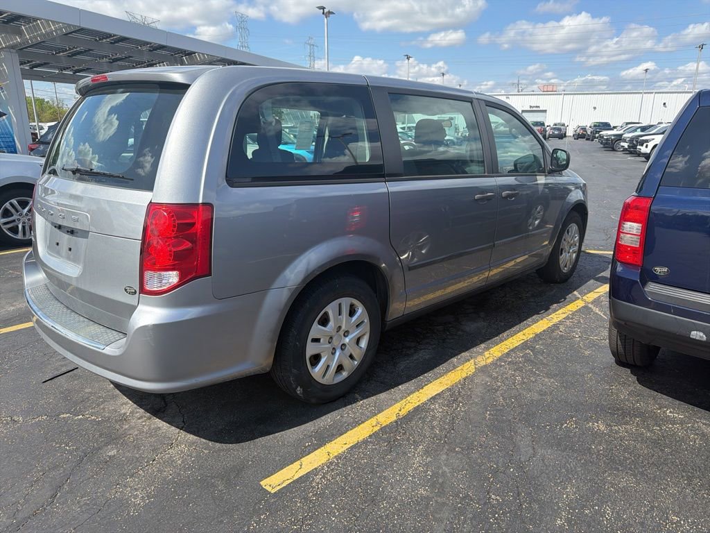 Used 2014 Dodge Grand Caravan American Value Package FWD image 4