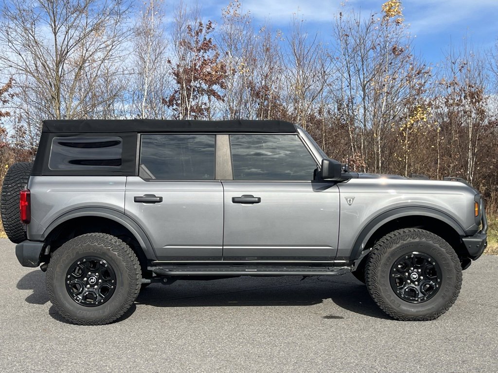 Used 2021 Ford Bronco Base w/ Sasquatch Package image 22