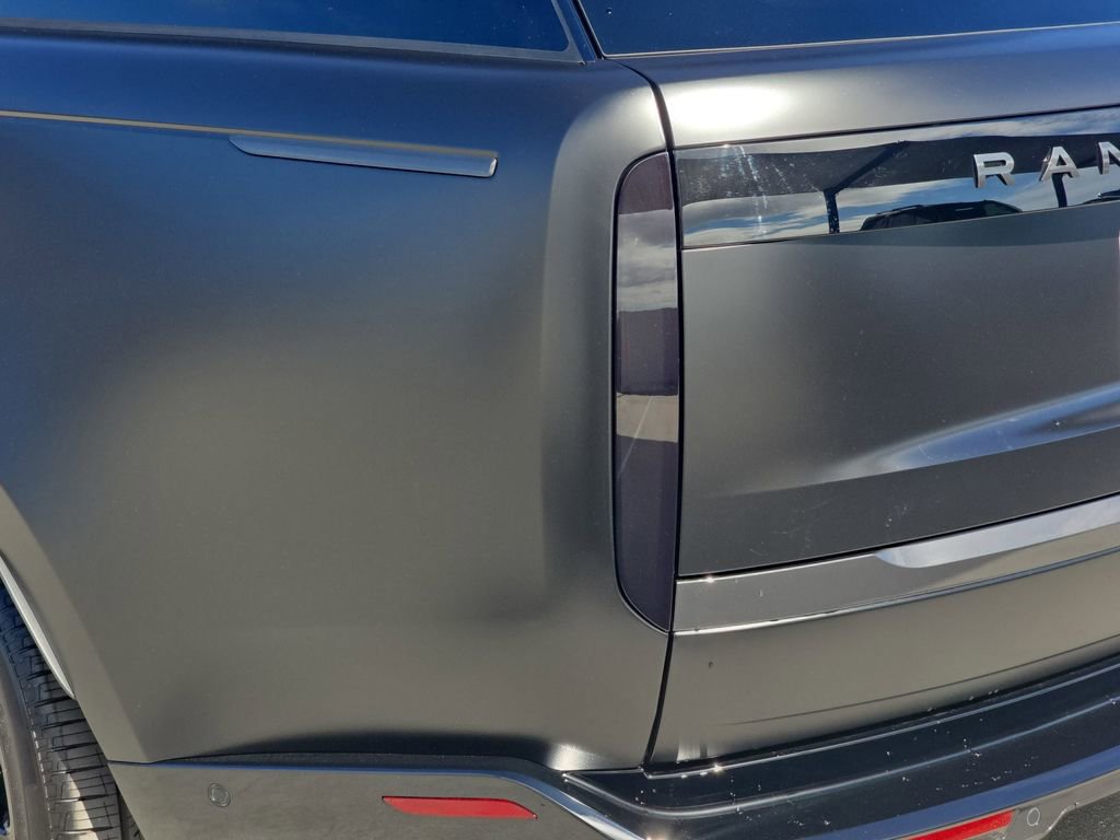 New 2026 Land Rover Range Rover Long Wheelbase Autobiography AWD/4WD image 36