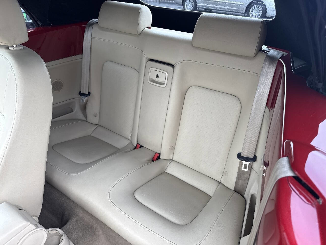 Used 2008 Volkswagen Beetle SE FWD image 29