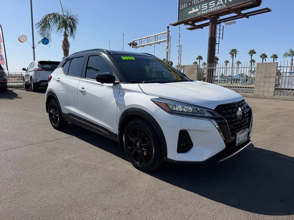 Used 2023 Nissan Kicks SR