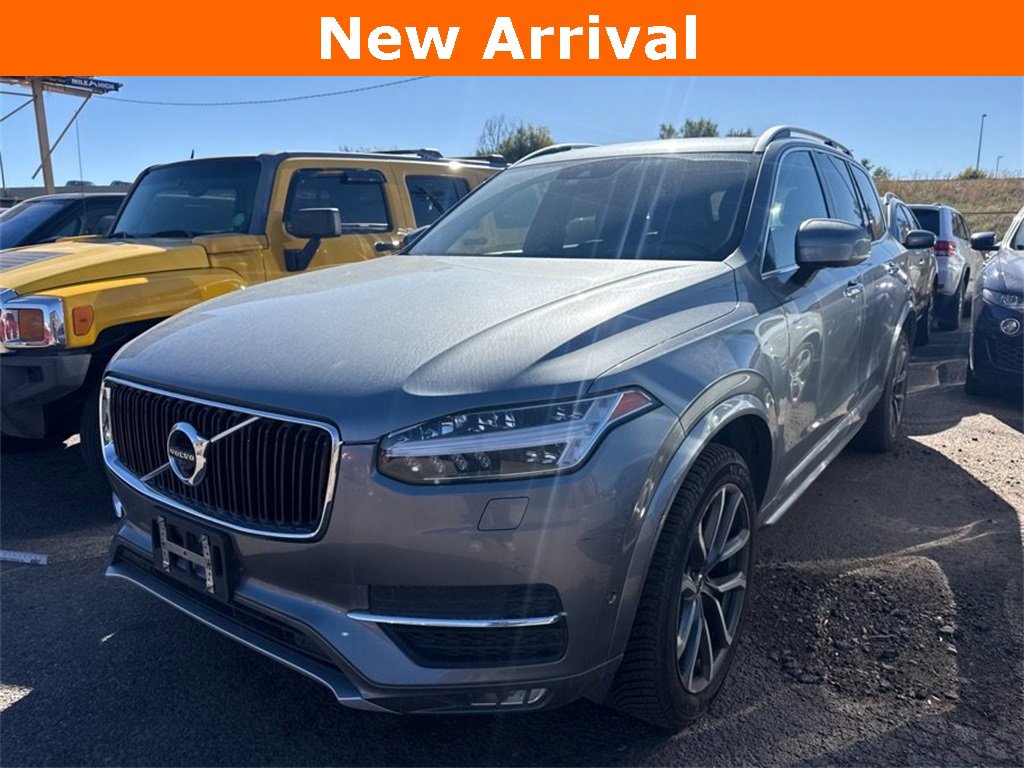 Used 2017 Volvo XC90 T6 Momentum w/ Vision Package