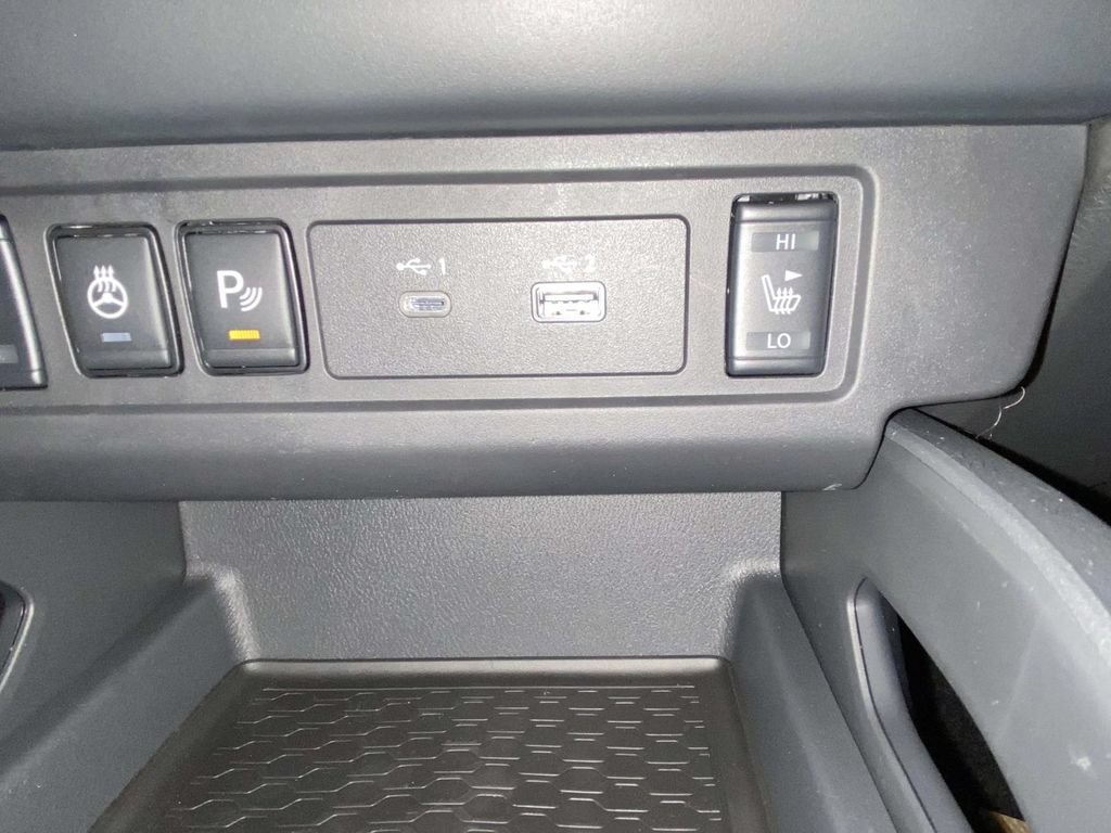 New 2026 Nissan Frontier SV w/ SV Convenience Package RWD image 18