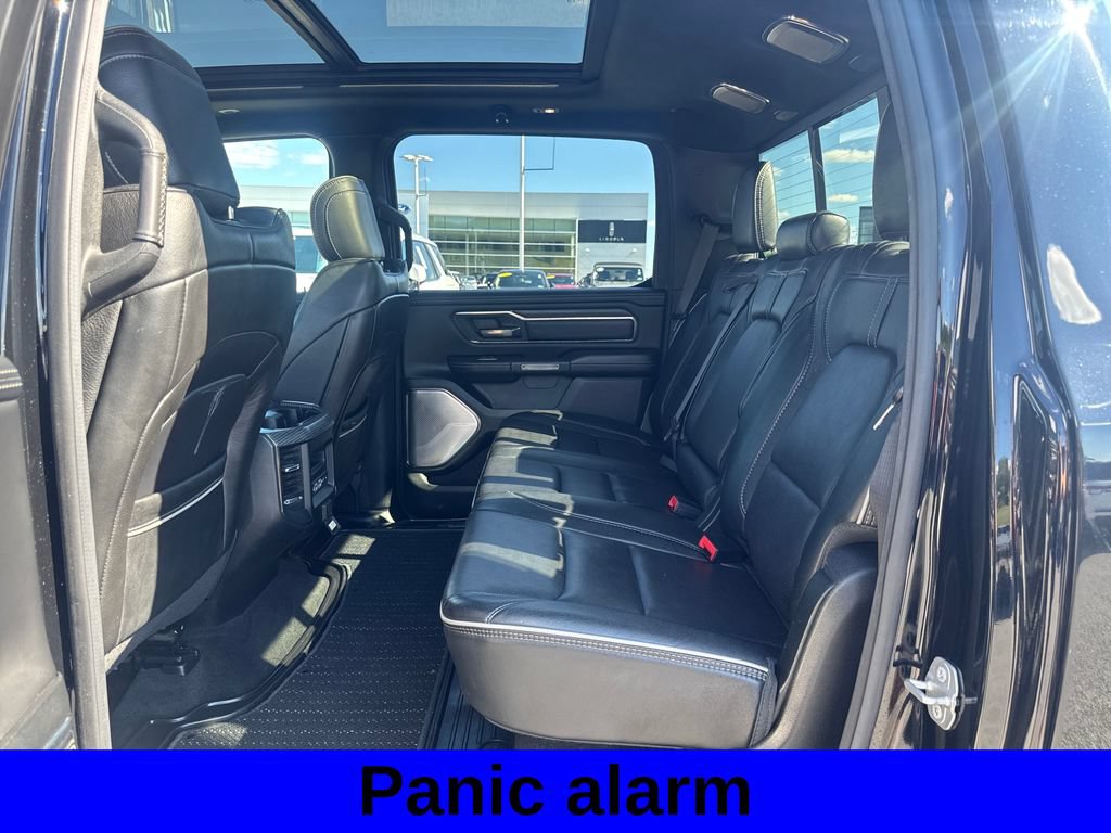 Used 2020 RAM 1500 Limited w/ Black Appearance Package AWD/4WD image 20