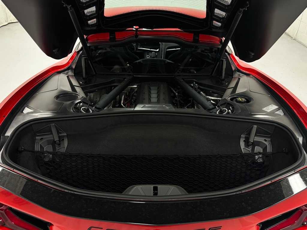 Used 2025 Chevrolet Corvette Stingray Preferred Cpe w/ 2LT image 35