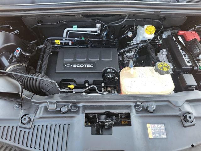 Used 2020 Chevrolet Trax LT FWD image 11