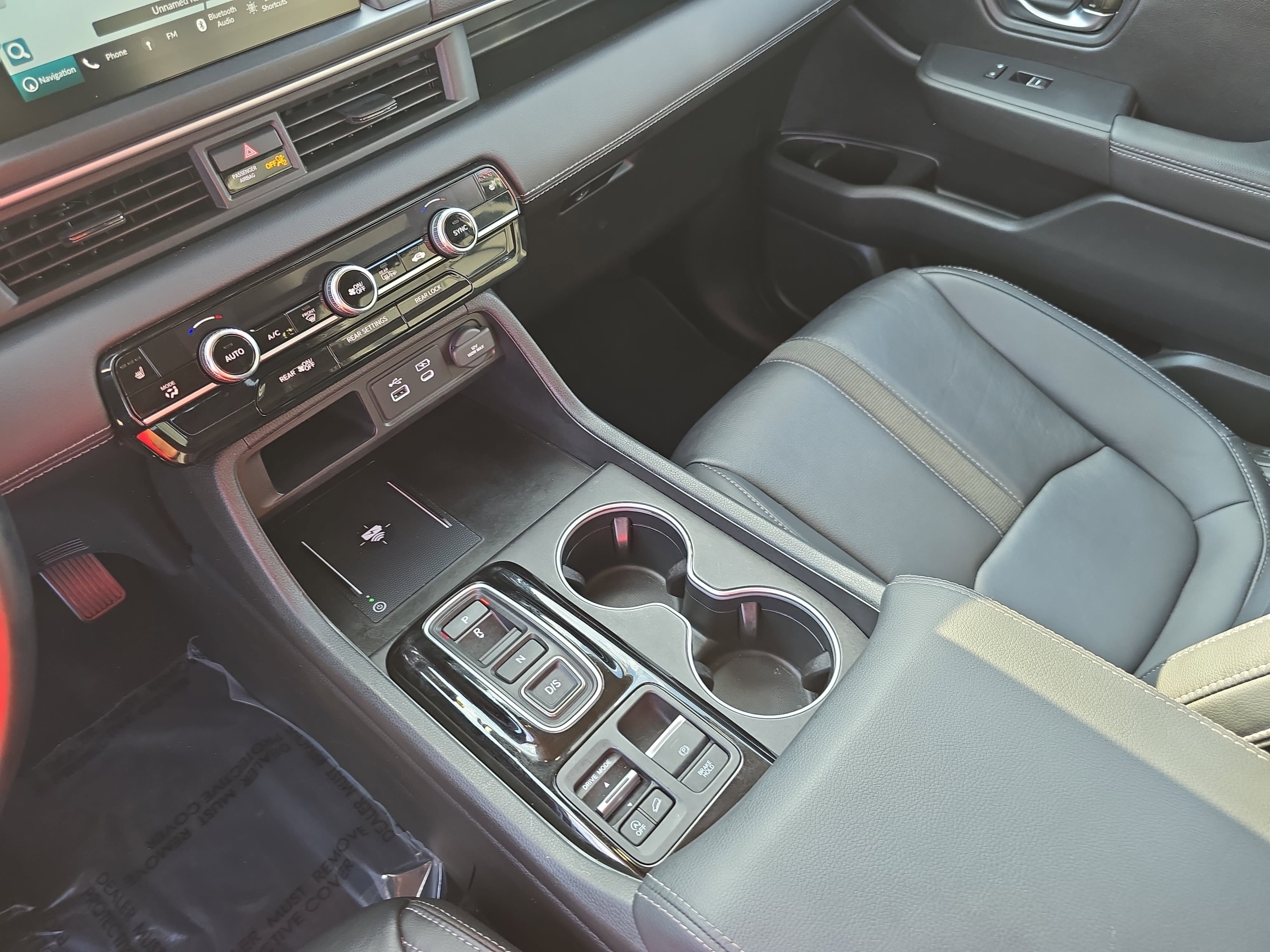 Used 2024 Honda Pilot Touring image 27