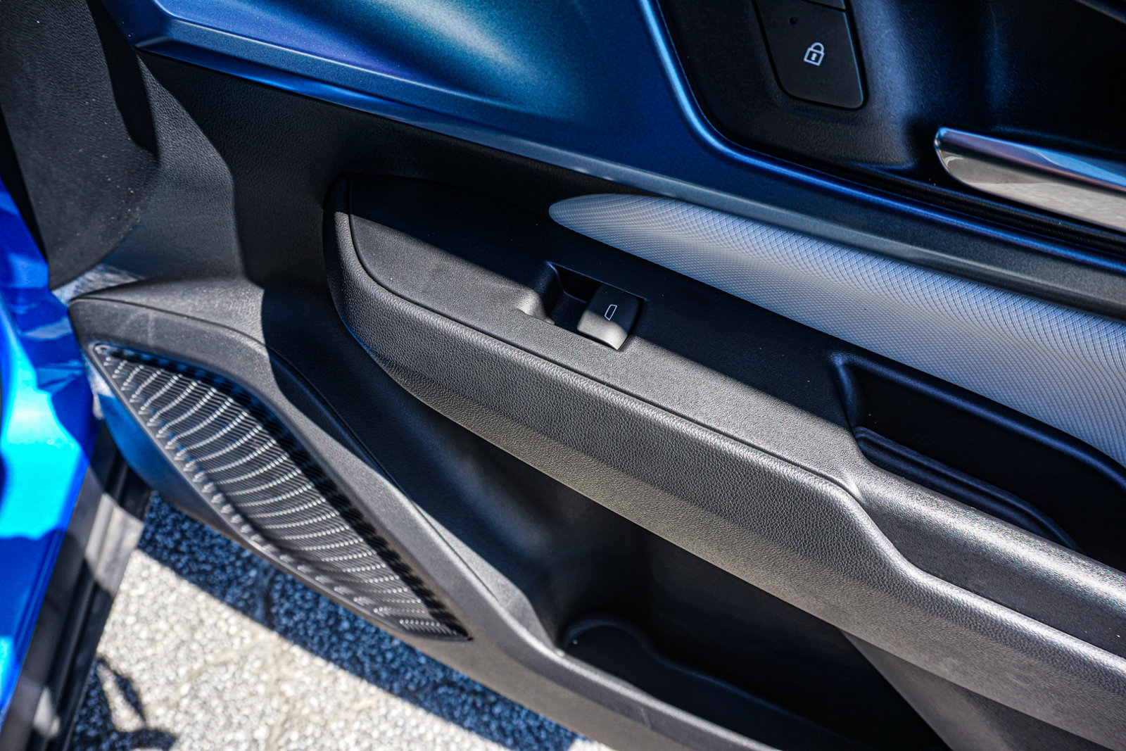 New 2026 Chevrolet Equinox EV LT FWD image 41