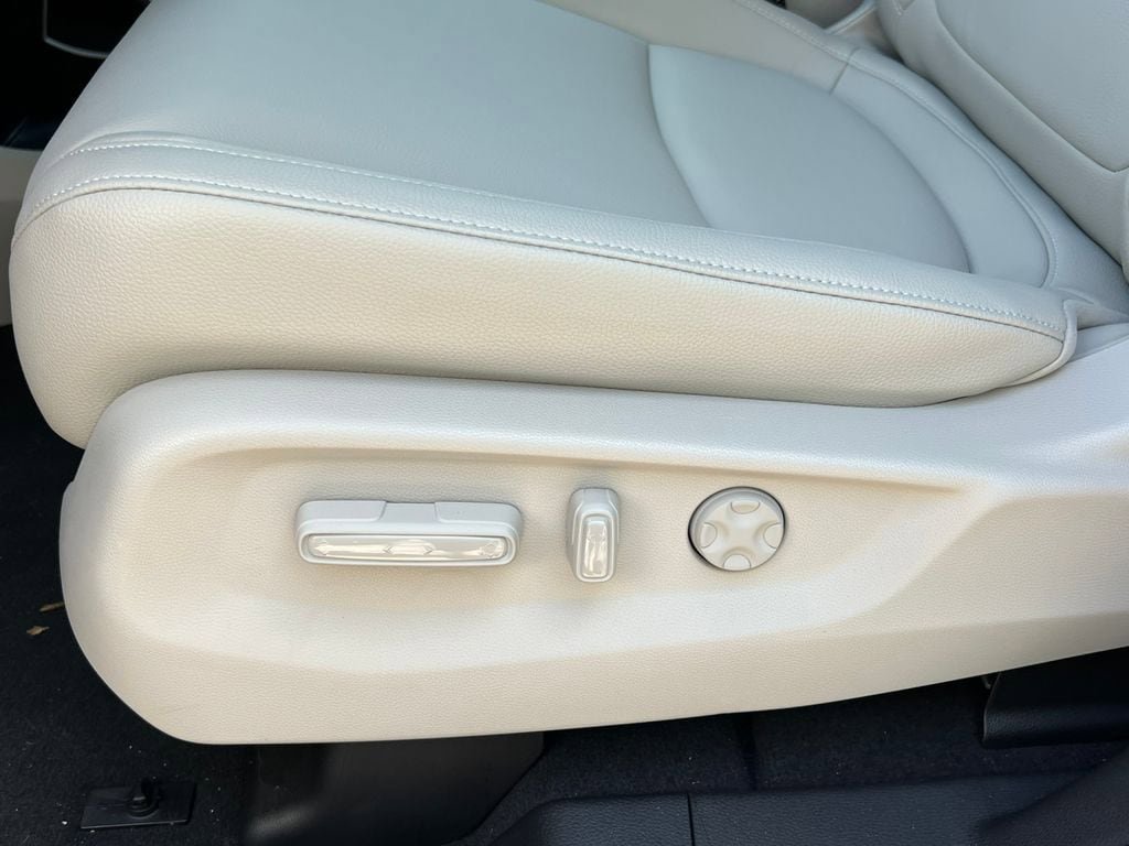 New 2026 Honda Odyssey EX-L image 10