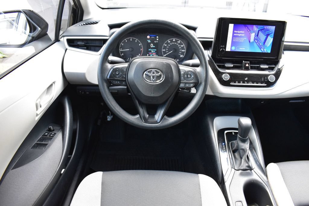 Used 2024 Toyota Corolla LE FWD image 25