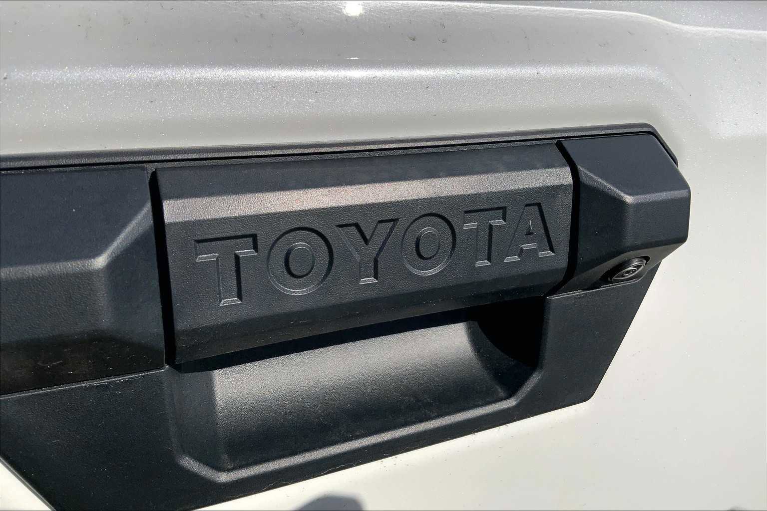 New 2025 Toyota Tacoma TRD Sport image 15