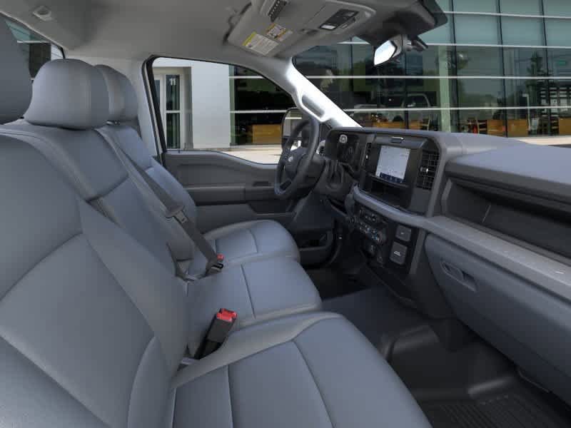 New 2026 Ford F550 4x4 Regular Cab Super Duty image 11