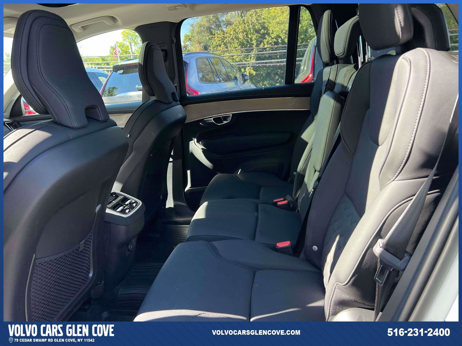 Used 2025 Volvo XC90 B6 Plus w/ Protection Package Premier image 10