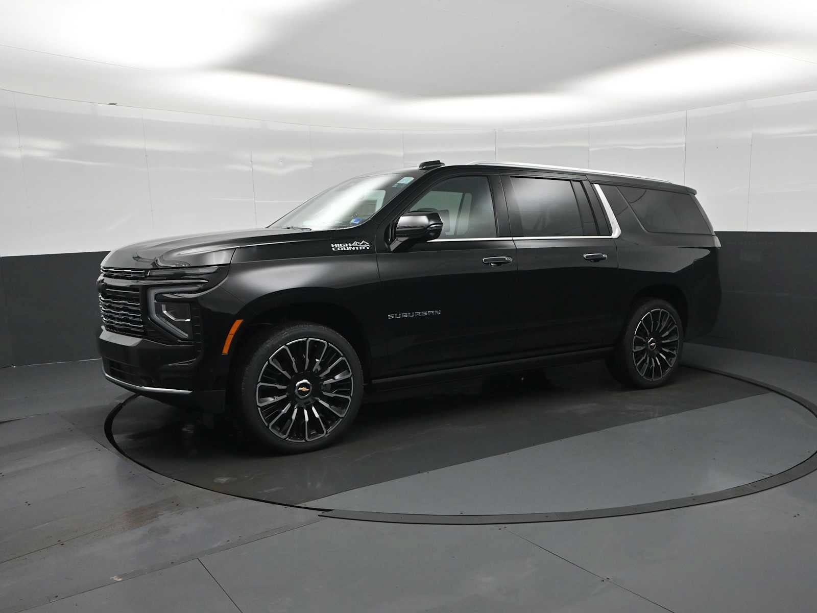 New 2026 Chevrolet Suburban High Country AWD/4WD image 4