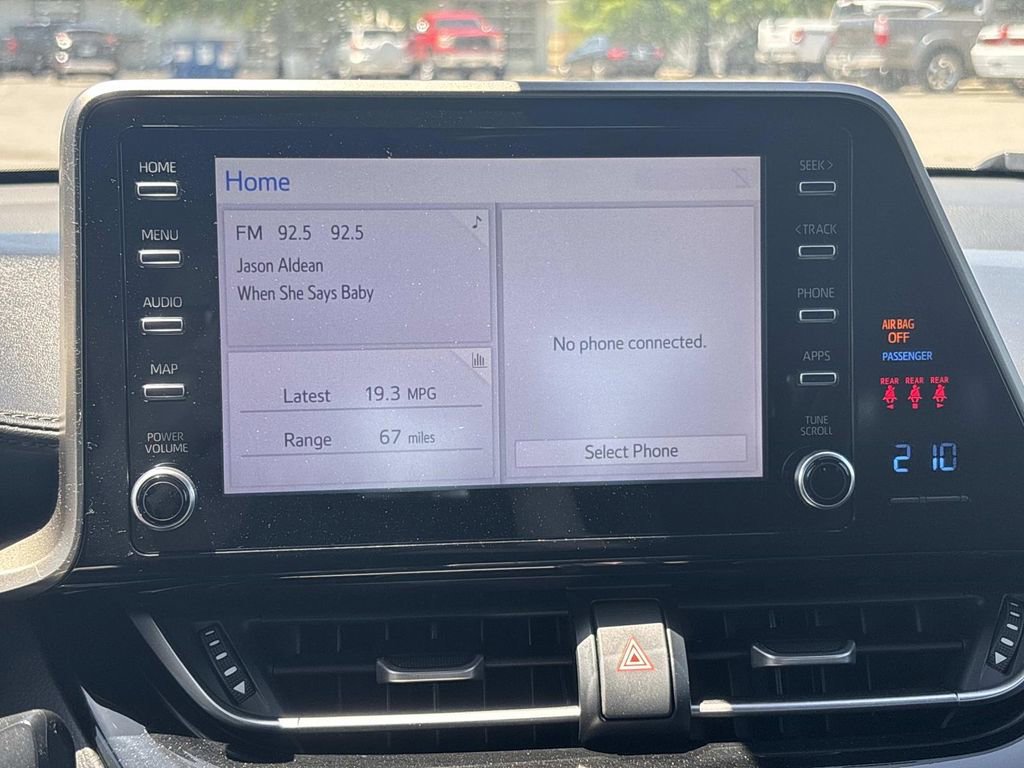 Used 2019 Toyota C-HR XLE FWD image 18