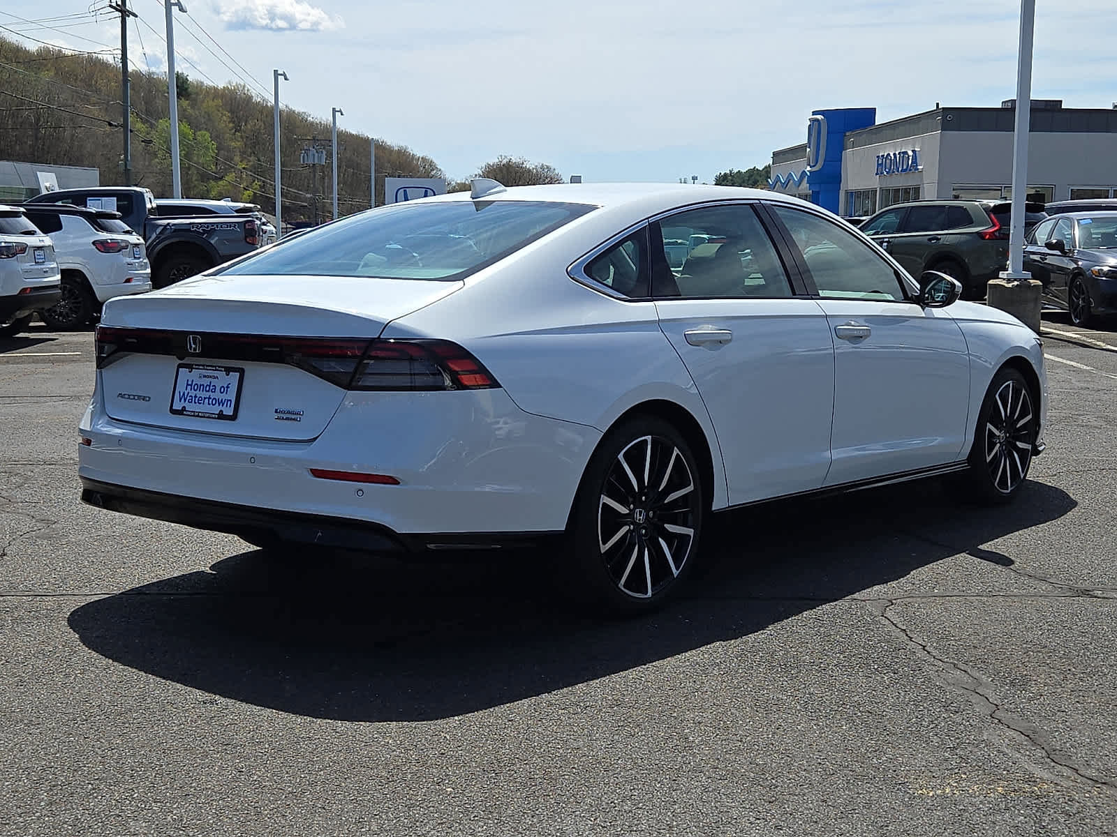 Used 2023 Honda Accord Touring image 5