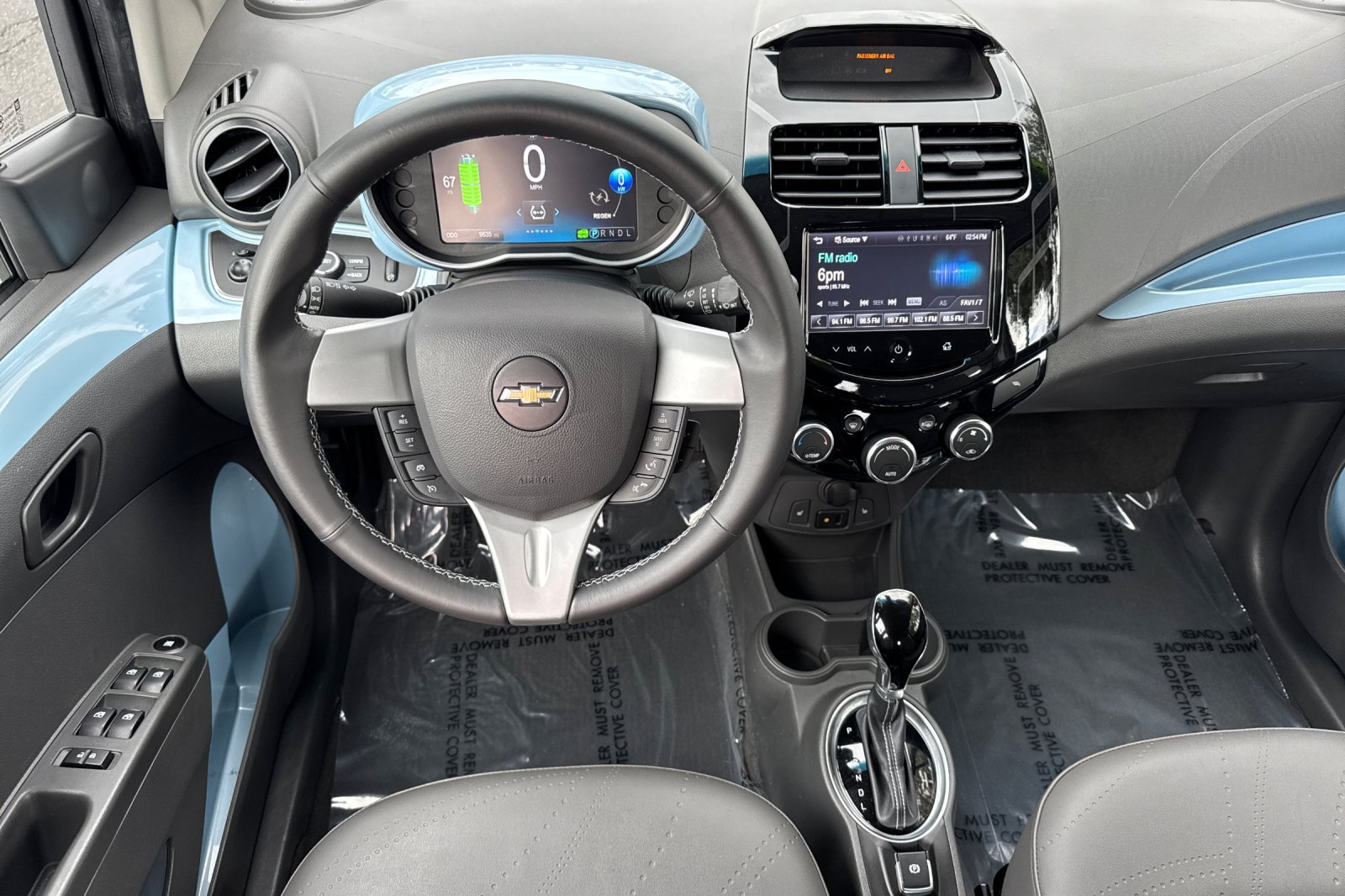 Used 2014 Chevrolet Spark LT FWD image 17