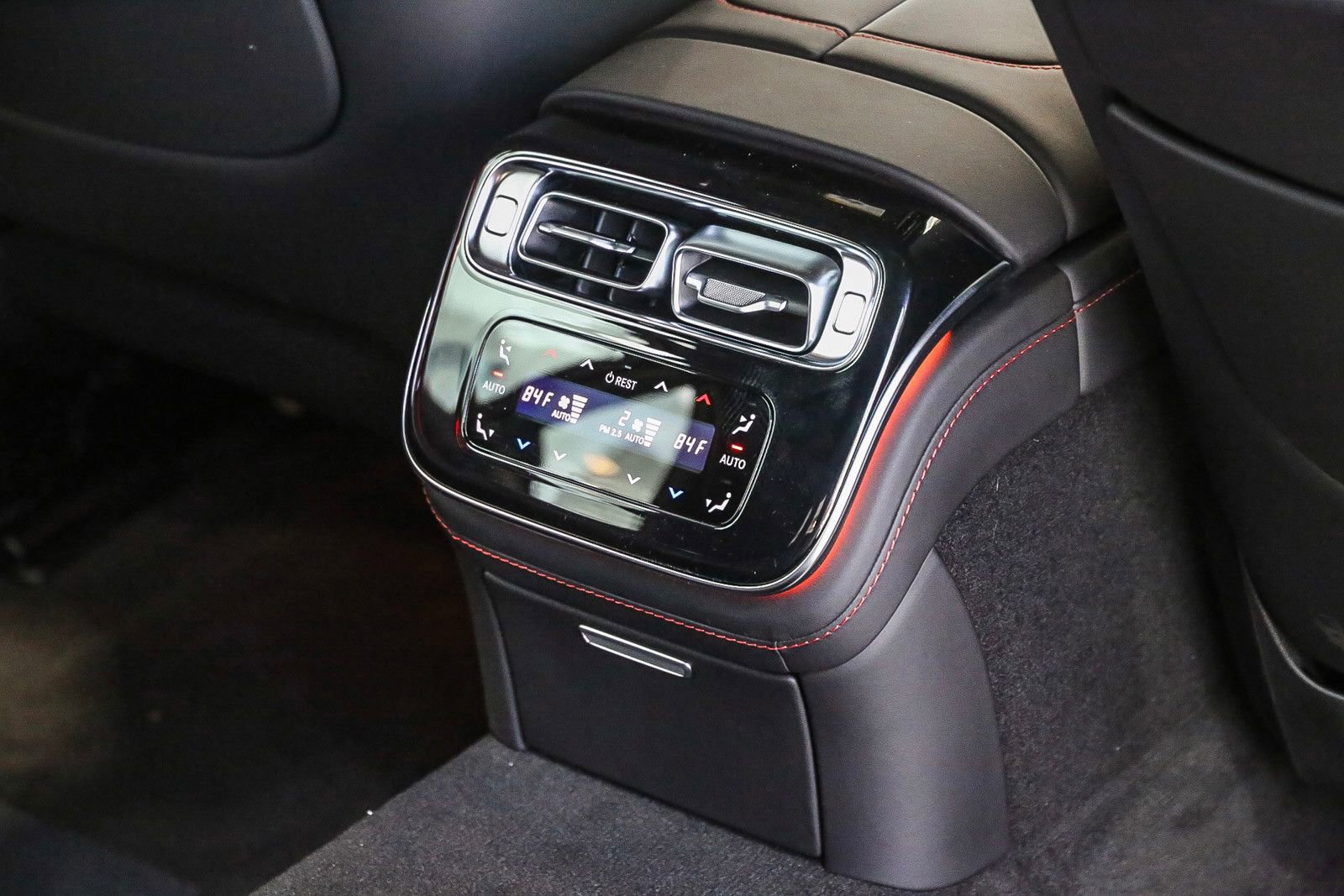 Used 2024 Mercedes-Benz S 63 AMG S image 26