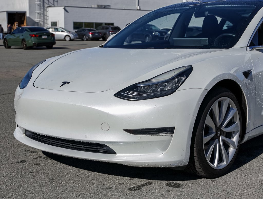 Used 2018 Tesla Model 3 Long Range image 10