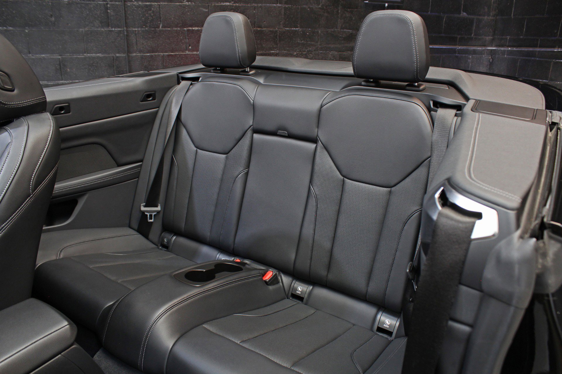 Used 2023 BMW 430i Convertible w/ M Sport Package RWD image 37
