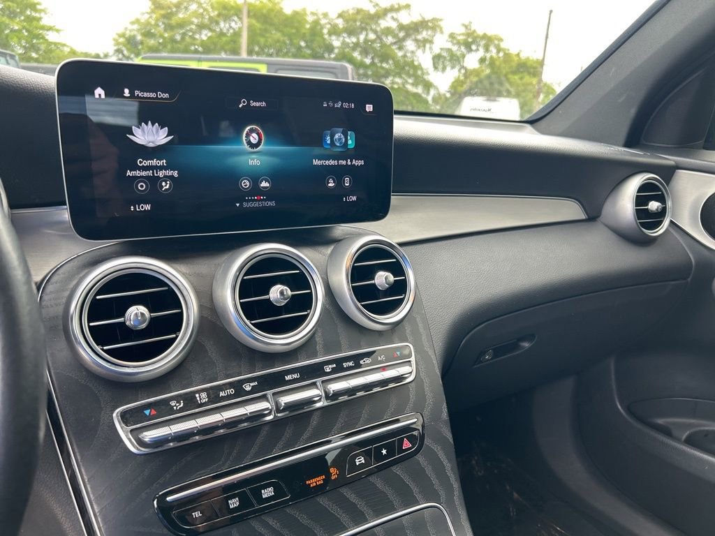 Used 2022 Mercedes-Benz GLC 300 image 11