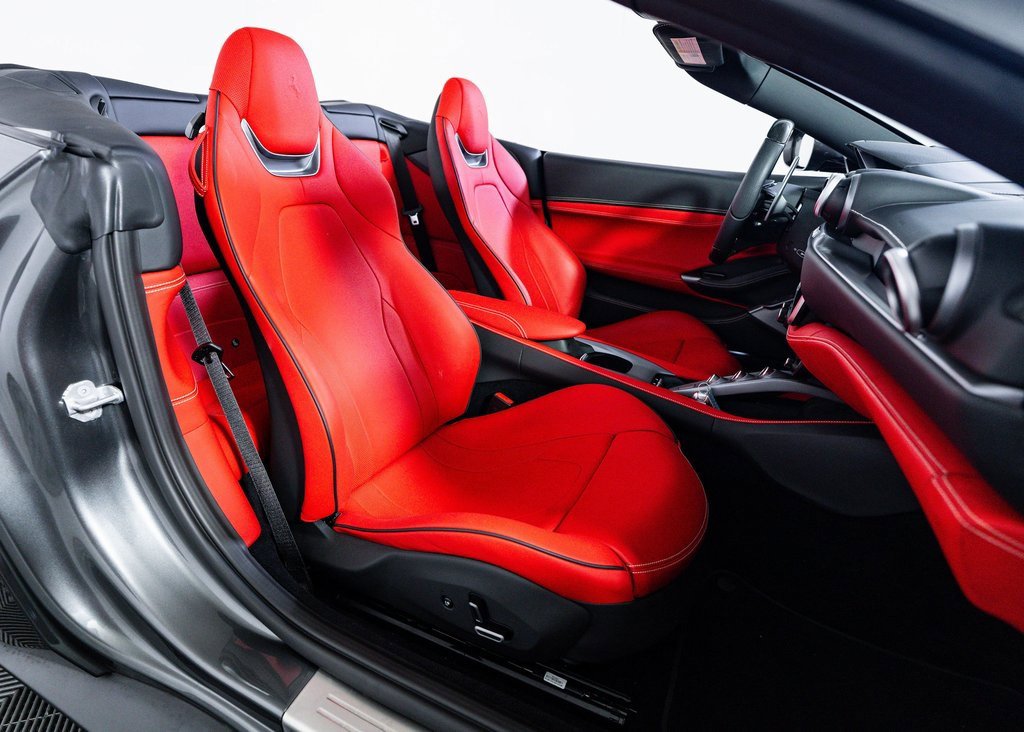 Certified 2023 Ferrari Portofino M image 24