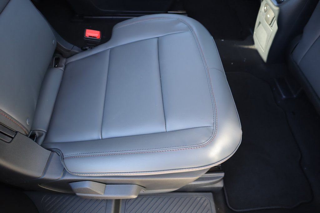 New 2026 Ford Explorer Active w/ Active Comfort Package image 17