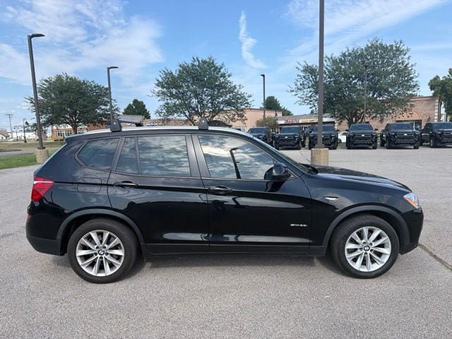 Used 2017 BMW X3 sDrive28i RWD image 8