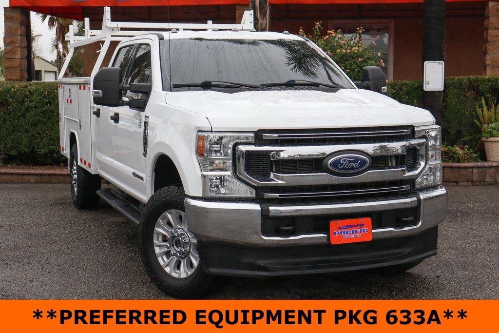 Used 2021 Ford F350 XLT image 2