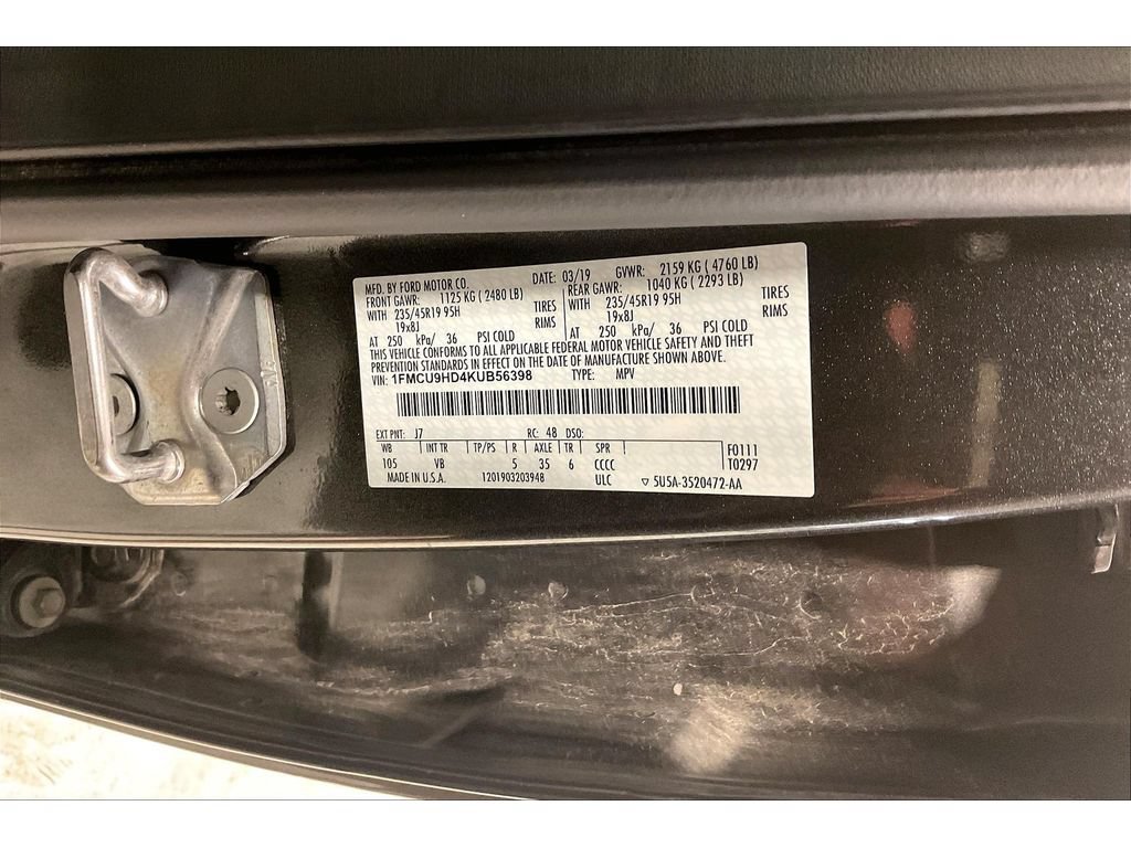 Used 2019 Ford Escape SEL AWD/4WD image 30