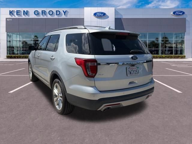 Used 2017 Ford Explorer XLT w/ Equipment Group 202A FWD image 20