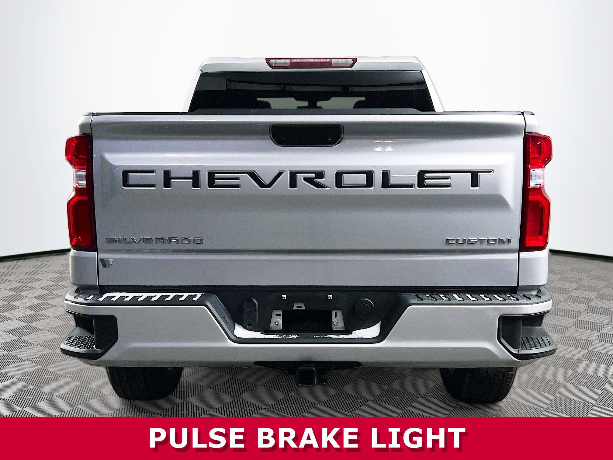 Used 2022 Chevrolet Silverado 1500 Custom image 22