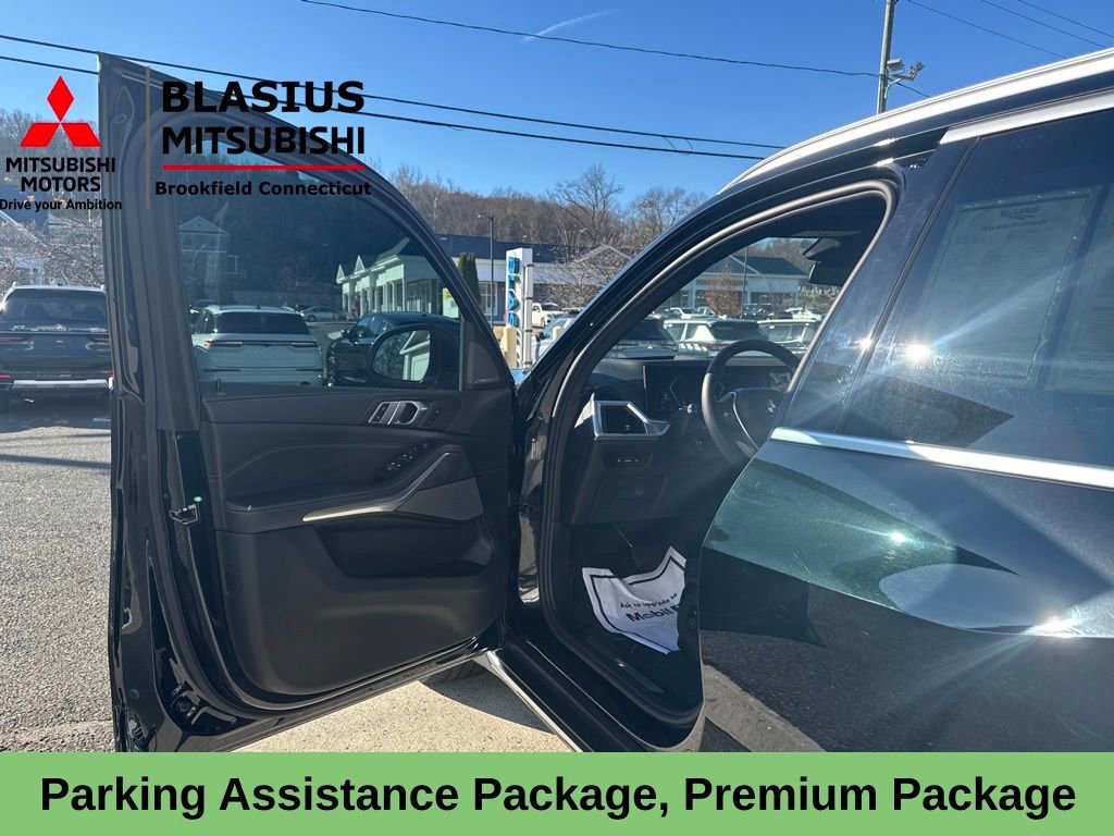 Used 2024 BMW X5 xDrive40i w/ Premium Package image 12