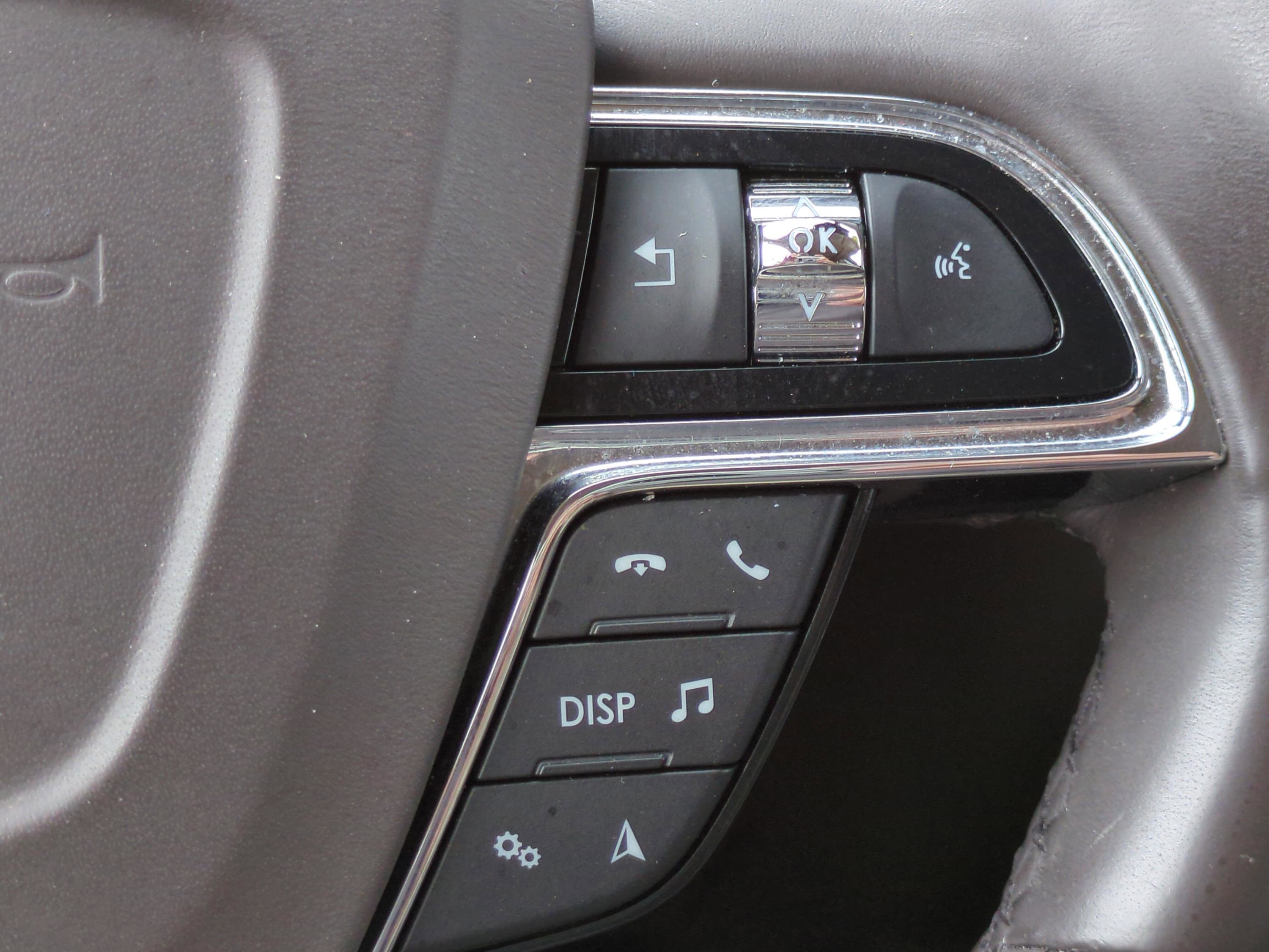 Used 2022 Lincoln Nautilus Reserve w/ Monochromatic Package image 26