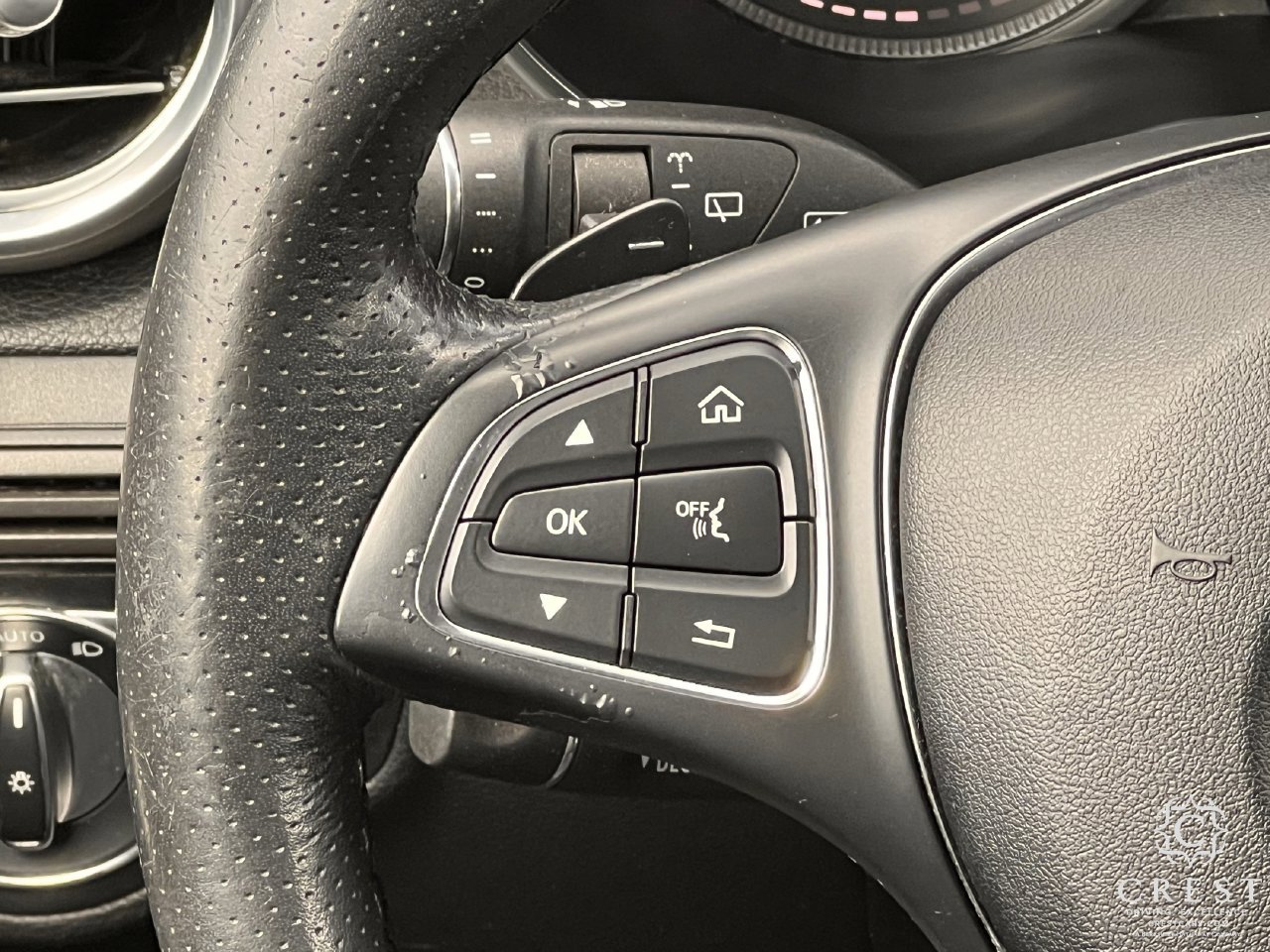 Used 2018 Mercedes-Benz GLC 300 4MATIC image 14