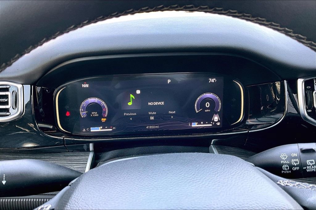 Used 2022 Jeep Wagoneer Series III image 12