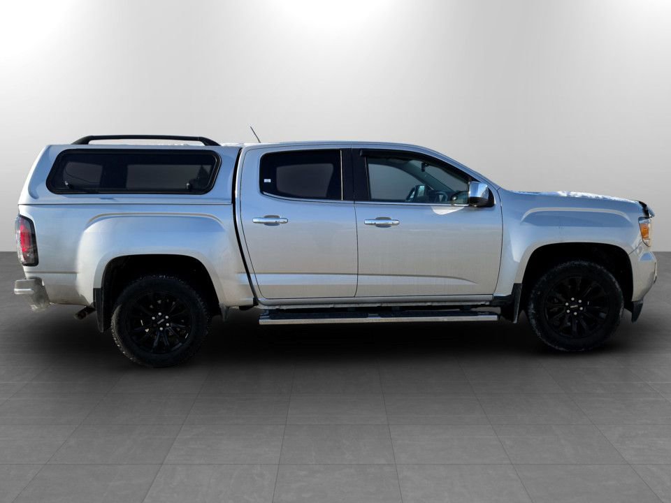 Used 2016 GMC Canyon SLT w/ Driver Alert Package image 5