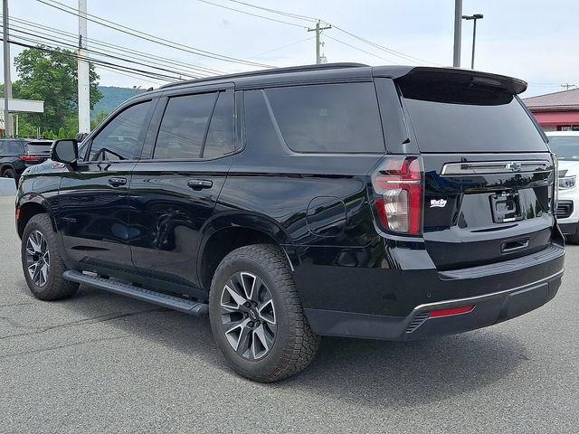 Certified 2022 Chevrolet Tahoe Z71 w/ Luxury Package AWD/4WD image 4