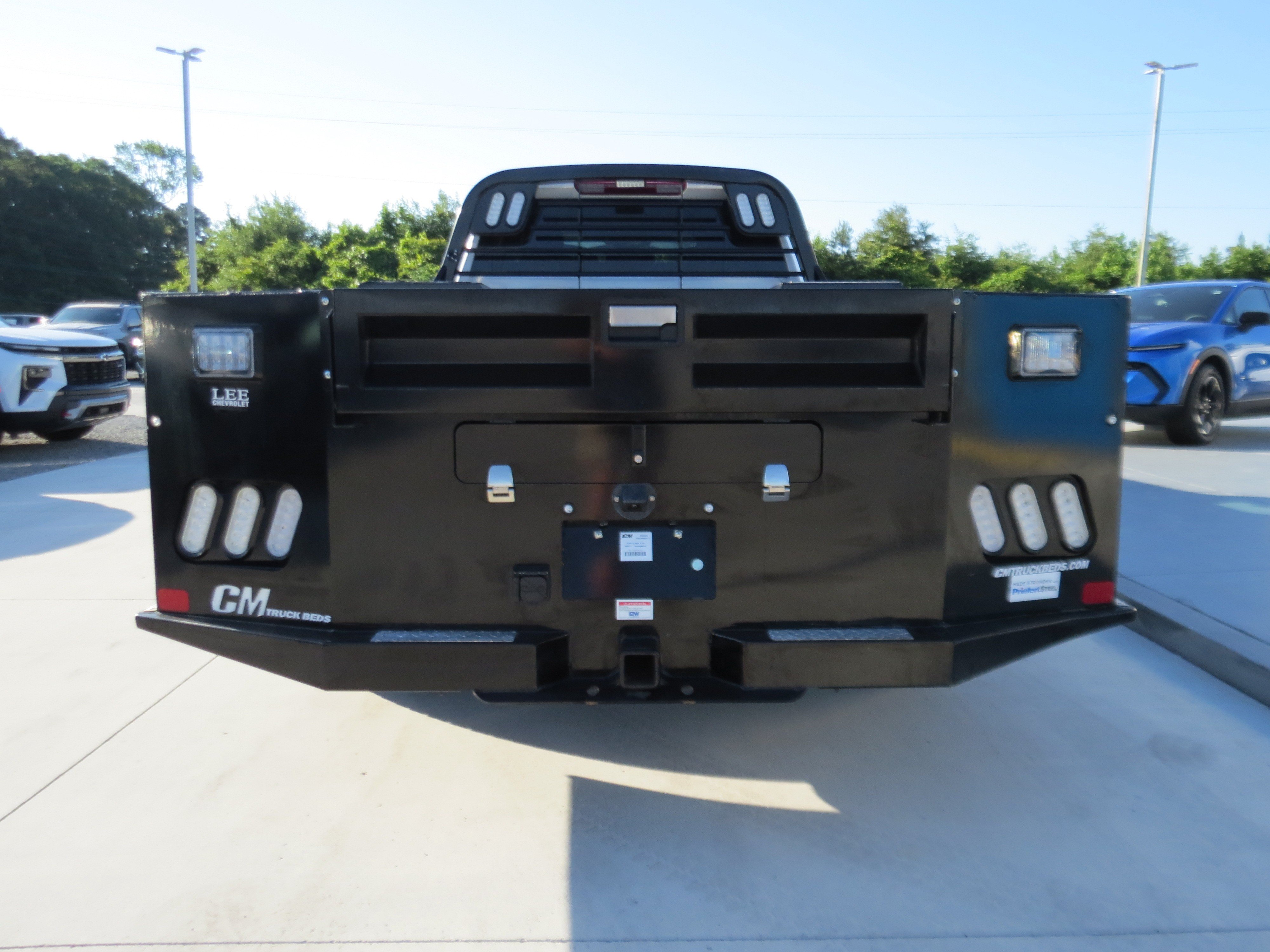 Used 2026 Chevrolet Silverado 3500 LT w/ Convenience Package AWD/4WD image 4