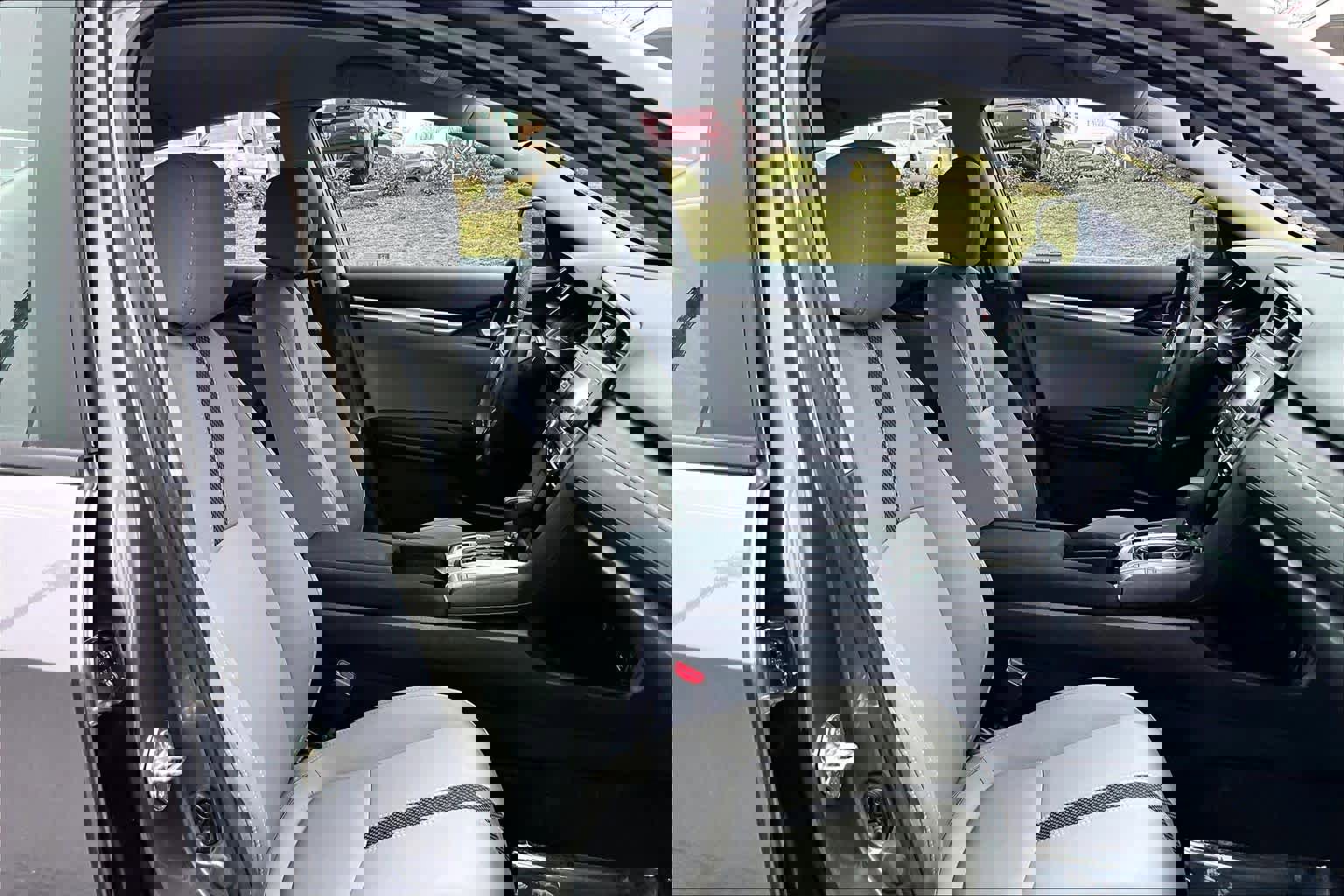 Used 2019 Honda Civic LX image 8