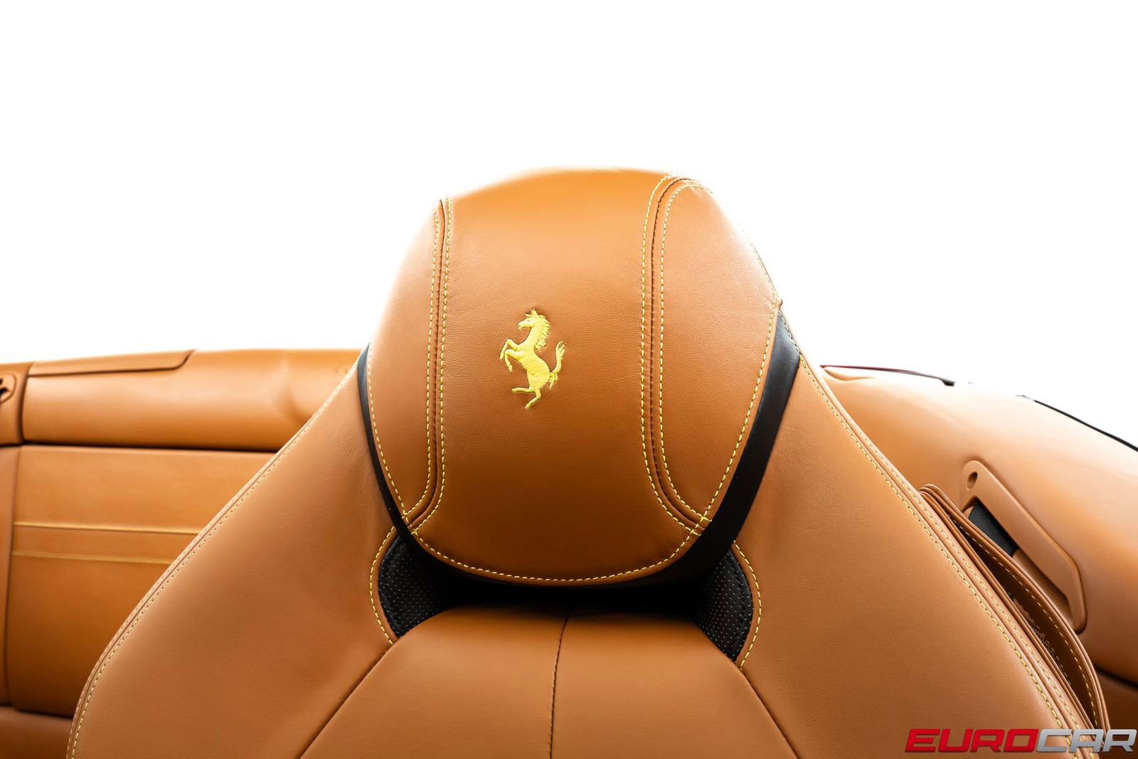 Used 2016 Ferrari California T image 43