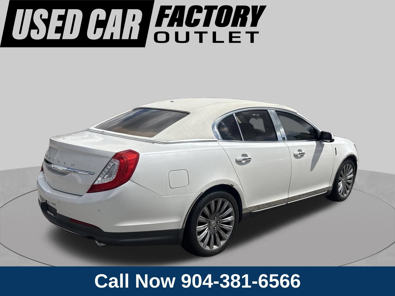 Used 2015 Lincoln MKS w/ Equipment Group 101A FWD image 2
