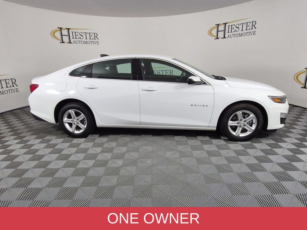 Used 2024 Chevrolet Malibu LS w/ Driver Confidence Package FWD image 3