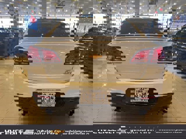 Used 2015 Chevrolet SS image 7