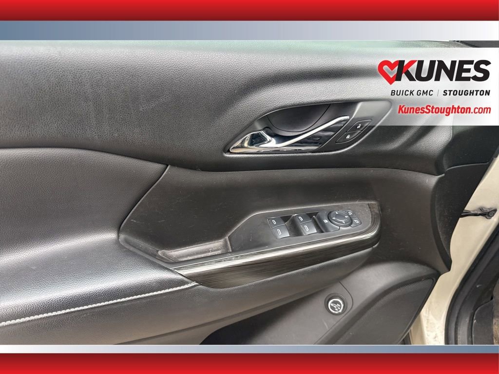 Used 2017 GMC Acadia SLT image 17