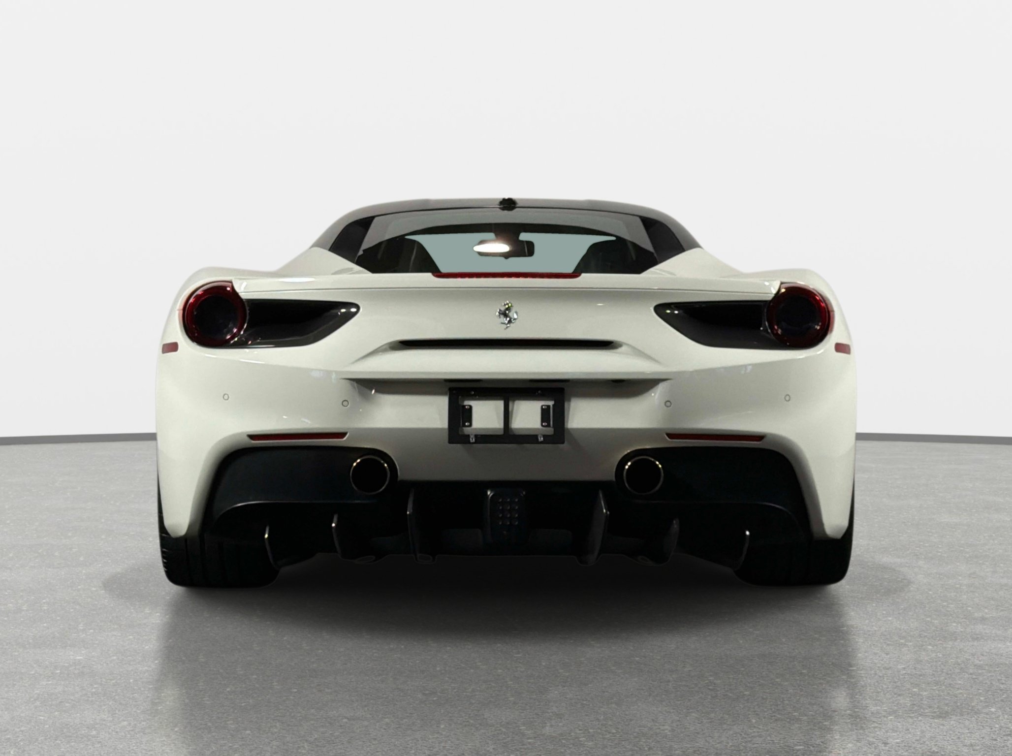 Used 2019 Ferrari 488 GTB RWD image 8