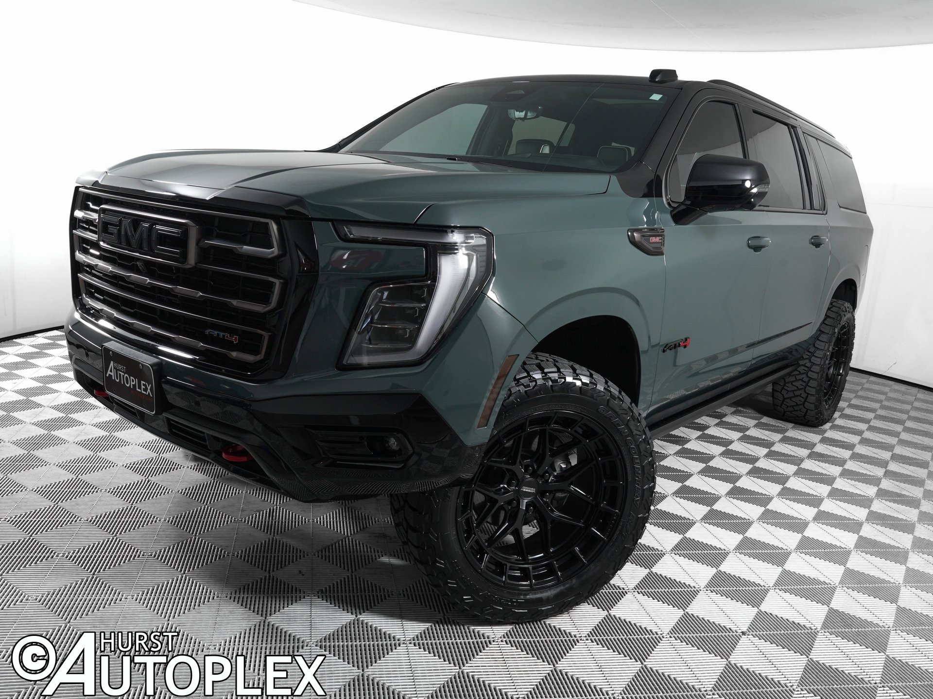 Used 2025 GMC Yukon XL AT4 Ultimate