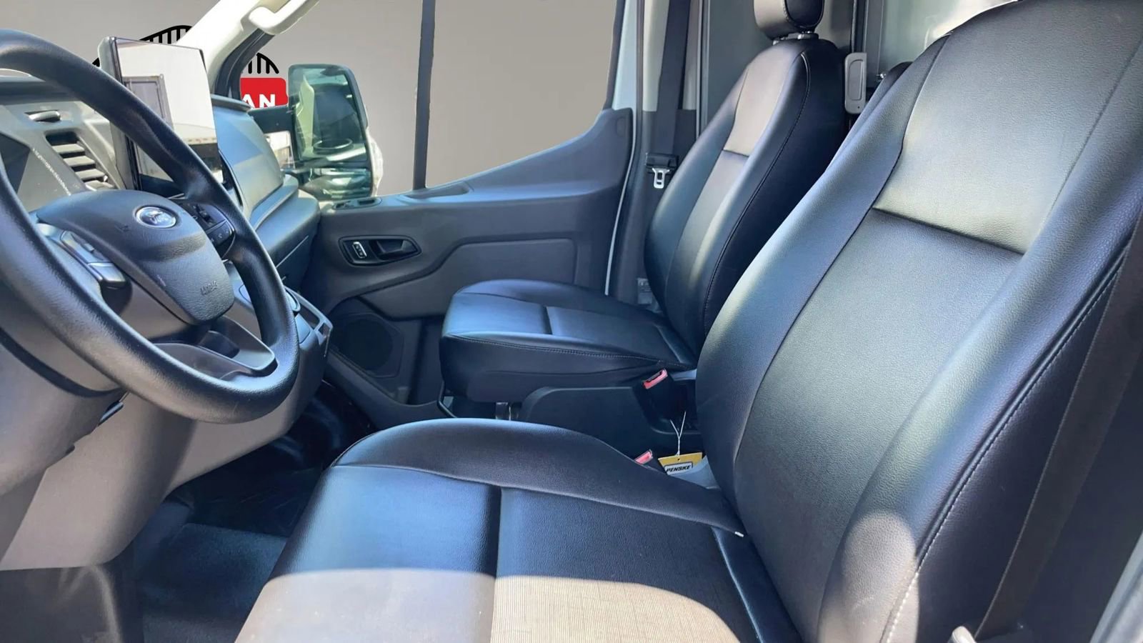 Used 2022 Ford E-Transit 148 High Roof w/ Load Area Protection Package RWD image 28